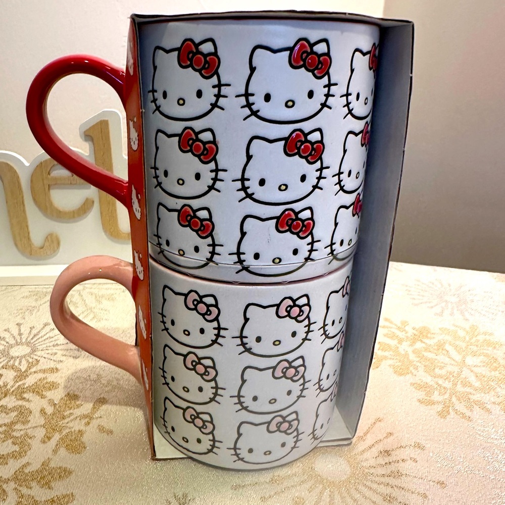 Hello Kitty Stackable Mugs Set New - Picture 1 of 2